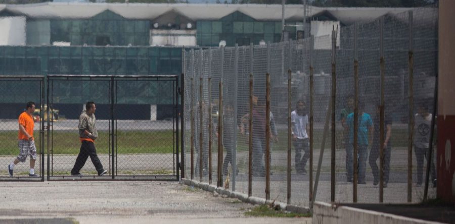 Juez rechaza prórroga a Trump para reunir a niños migrantes con sus padres