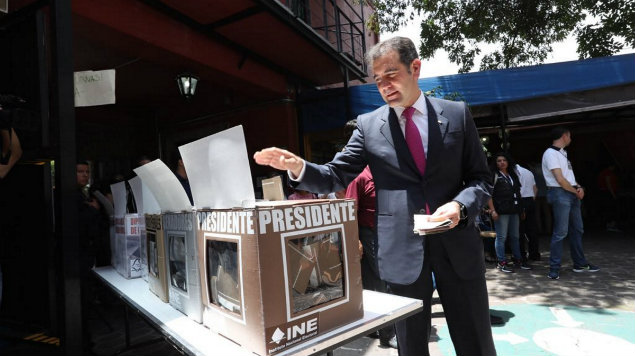 Lorenzo Córdova pide a ciudadanos y políticos actuar con responsabilidad ante resultados