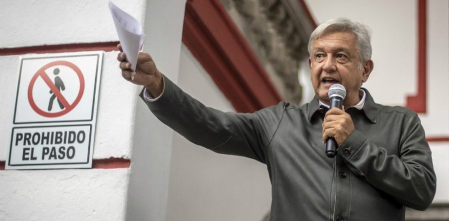 AMLO envía carta al EZLN