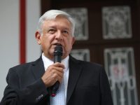 AMLO presenta 12 reformas para la “Cuarta Transformación” de México