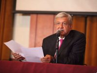 AMLO propone juzgar la corrupción y la violación a las libertades electorales como delitos graves