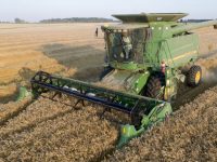 Agricultores de EU apoyan guerra comercial de Trump… por ahora