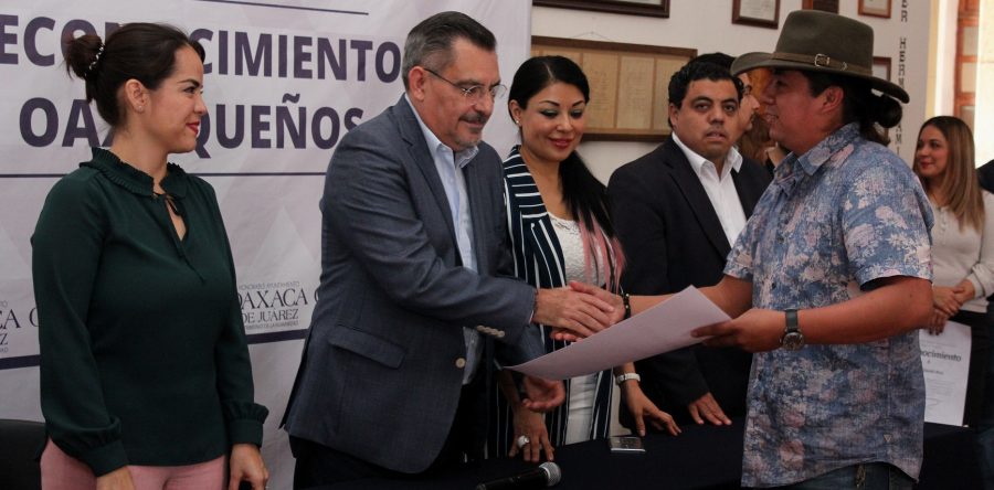 Artistas, principales promotores de la cultura oaxaqueña, afirma Hernández Fraguas