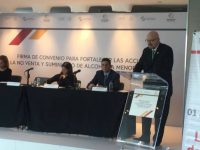 Confirma AMLO invitación a Manuel Mondragón y Kalb