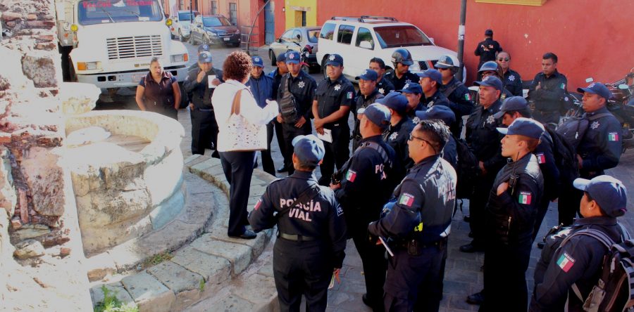 Continúa capacitación en materia turística a policías viales
