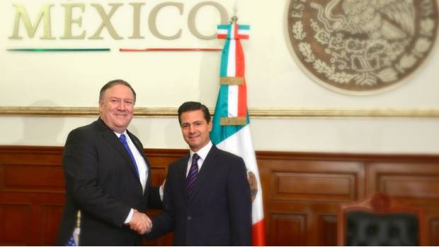 EPN se pronuncia por reunificación de familias en reunión con Mike Pompeo