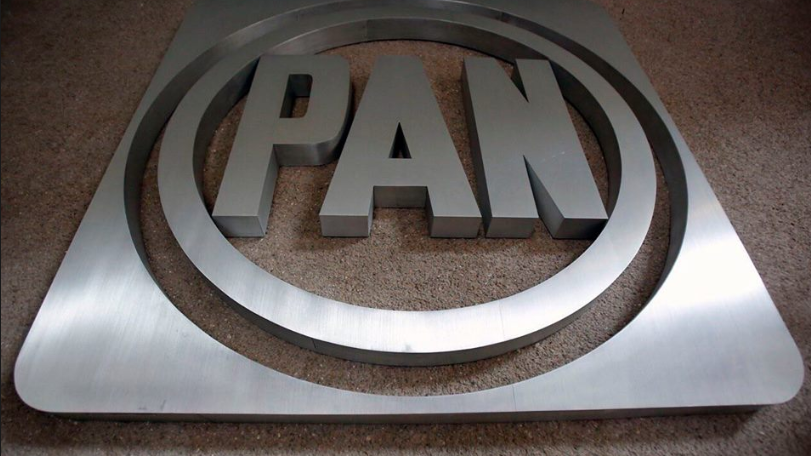 INE multa al PAN con 3 mdp por simulación en aportaciones a campaña de Anaya