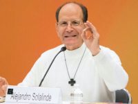 La iglesia está dando mal ejemplo: Padre Solalinde