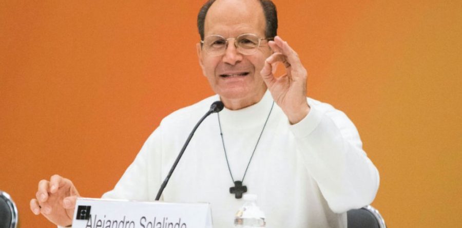 La iglesia está dando mal ejemplo: Padre Solalinde