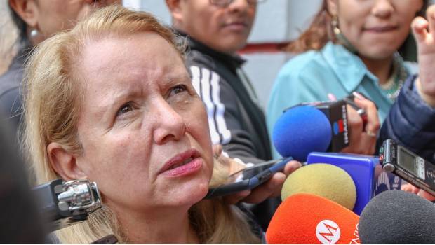 Loretta Ortiz acepta su error por afirmar participación del Papa en foros para la paz