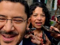 Morena no abusará de mayoría en el Congreso, habrá debate: Martí Batres