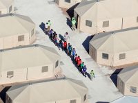 Más de 700 niños migrantes no serán reunificados con sus padres