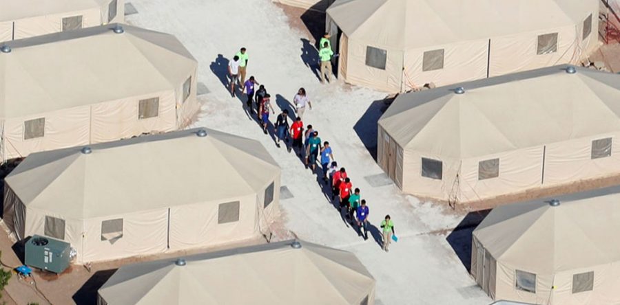 Más de 700 niños migrantes no serán reunificados con sus padres