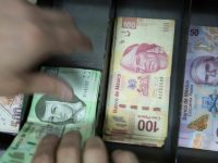 Peso tiene su mejor julio desde 1954