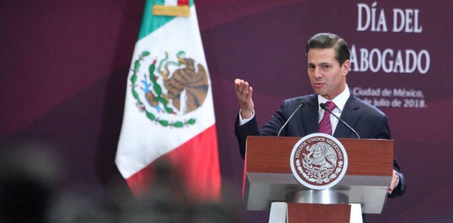 Peña defiende reformas estructurales y refrenda una “transición pacífica”