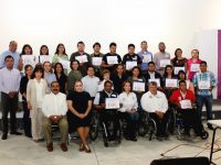 Promueven trato digno a personas con discapacidad