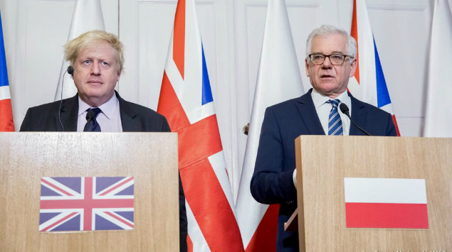 Renuncia el canciller británico, Boris Johnson, por desacuerdo con Theresa May