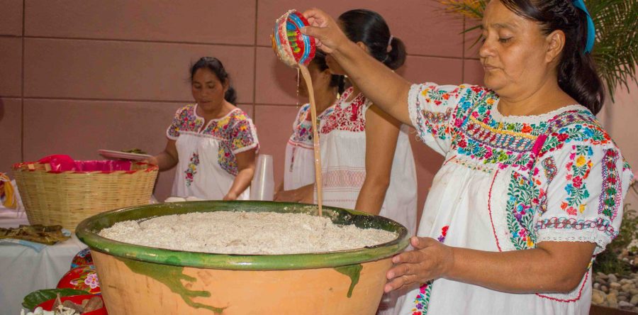 San Andrés Huayapam compartirá su tradición gastronómica en la Feria del Tejate y el Tamal
