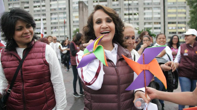 Tres personas buscan la coordinación de Morena en la Cámara de Diputados