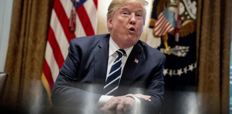 Trump acusa a la prensa de querer provocar una guerra con Rusia