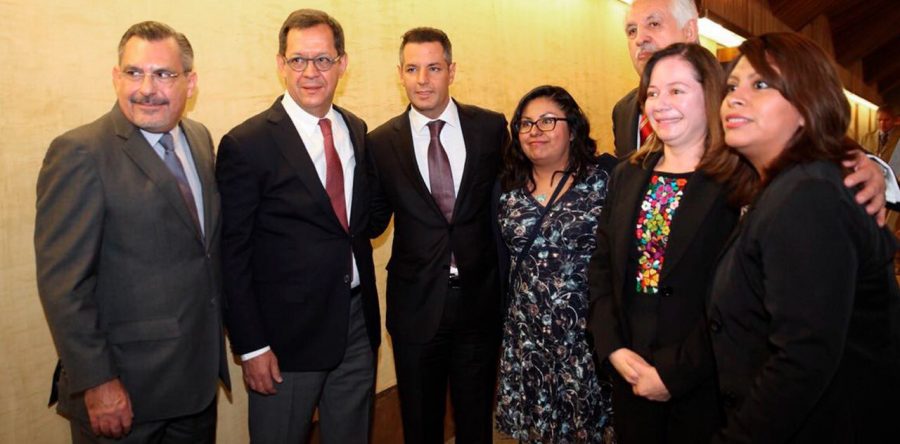 Unidad para fortalecer la gobernabilidad y seguridad en Oaxaca: AMH