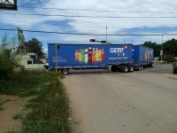 Exigen vecinos de Pueblo Nuevo obras con bloqueo