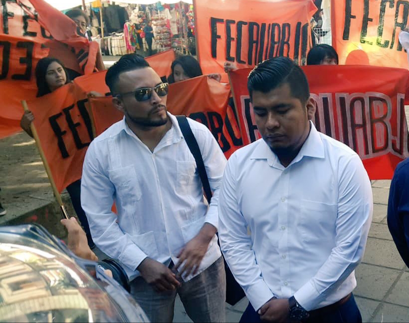 Con manifestaciones exigen espacios en la UABJO