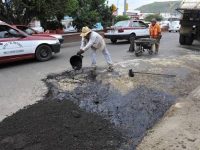 Existen obras asegura Sinfra; invertirá cerca de 50 mdp para “parchar” calles