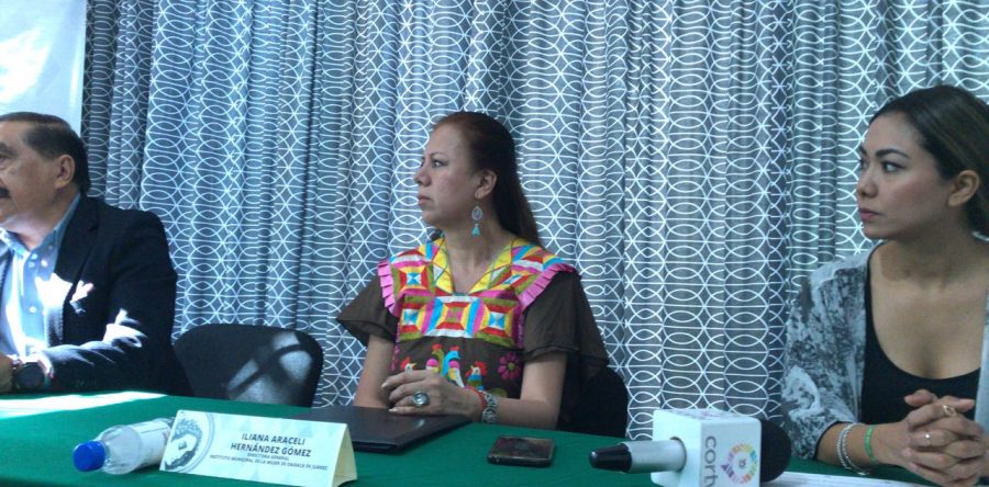 Firma IMM convenio de colaboración con Manos de Ayuda