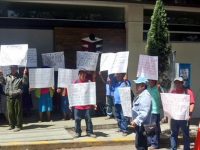 Pobladores de Mixistlán con bloqueo piden se reconozca su elección