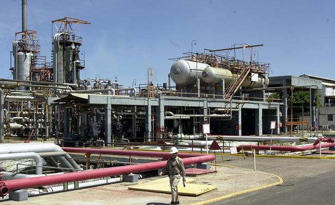 CNH propone a AMLO reducir dependencia de México a gas estadounidense