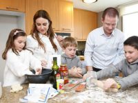 Trollean a Ricardo Anaya por reaparecer en Instagram