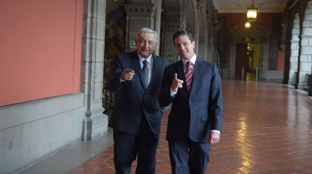 López Obrador se reúne en Palacio Nacional con Peña Nieto