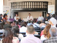 Debate en la UABJO sobre el nuevo escenario de Oaxaca, tras triunfo de Morena