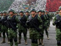 Presidencia autoriza aumento salarial a militares pese a recortes salariales de AMLO