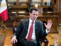 Aconseja Peña al PRI cambiar “de nombre y de esencia”