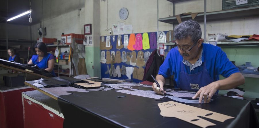 Actividad industrial cae en la mitad de estados del país