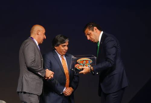 Ajuste en el gasto financiará programas por 500 mil mdp