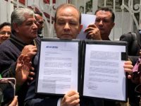 Aparece primer cliente para avión presidencial de Peña Nieto; ofrece 125 mdd