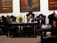 Aprueba Cabildo plazos para trámites en mercados municipales
