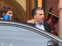 Argentina sube tasa de interés para sortear crisis económica