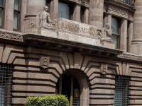 Banxico mantiene tasa y da previsión pesimista para la economía mexicana