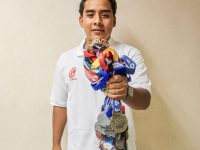 Estudiante y triatleta del COBAO, orgullo oaxaqueño