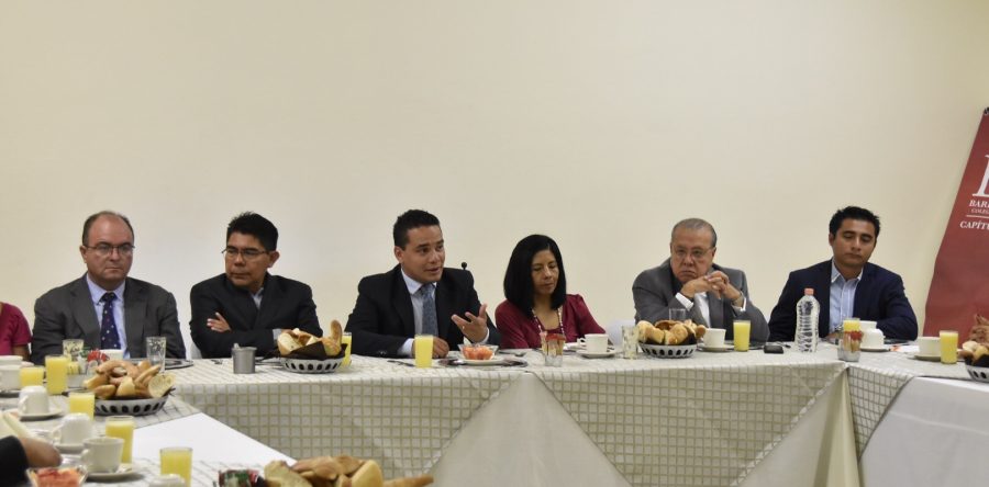 Destaca alcalde avances en la impartición de justicia municipal