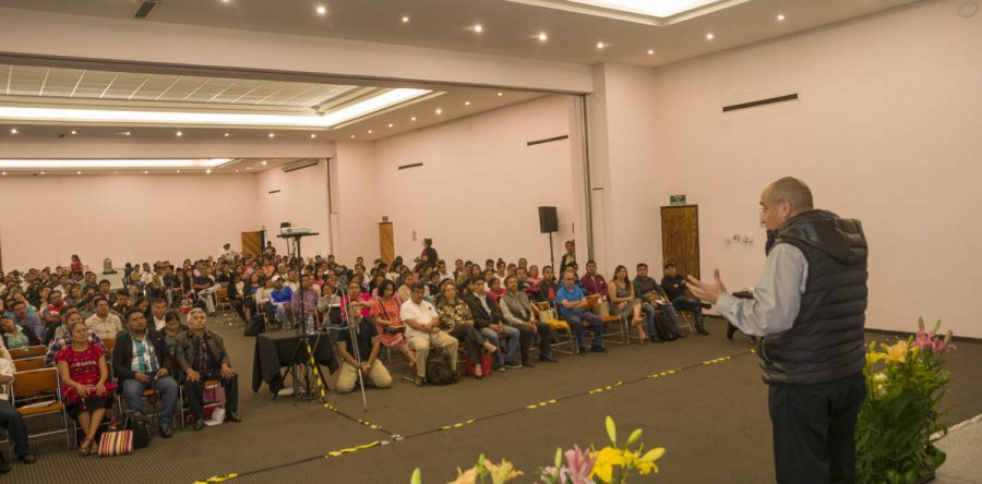 Concluye IEEPO con éxito semana de actualización docente