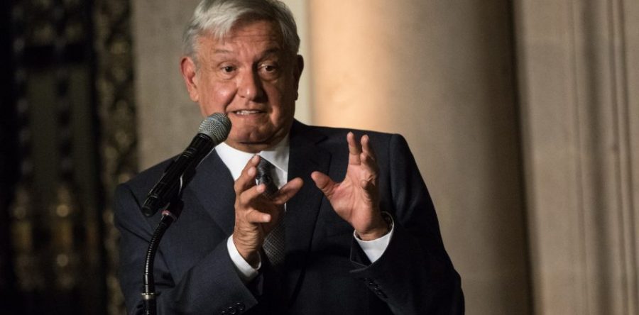 Corrupción, fraude electoral y robo de hidrocarburos serán delitos graves: AMLO alista iniciativas de reformas