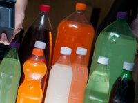 Corte rechaza cambiar etiquetado en alimentos y bebidas