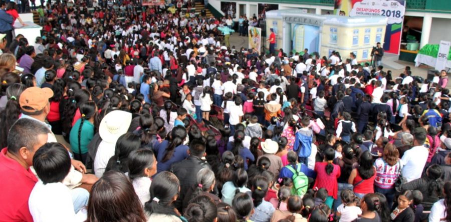 DIF Estatal Oaxaca lleva a Santa María Chilchotla el Programa “Desayuno Escolares Fríos”