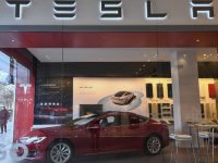 Denuncian a Tesla por encubrir a cártel mexicano