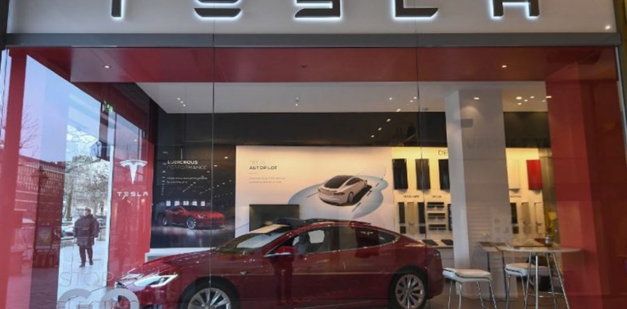 Denuncian a Tesla por encubrir a cártel mexicano